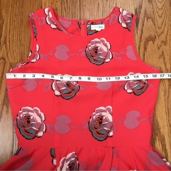 Maison Jules Red Floral  Sleeveless Floral pleated Fit & Flare Dress - Picture 10 of 16